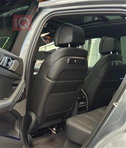 بی ئێم دەبڵیو X6